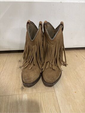 Ariat Fringe Suede Western cowgirl Boots